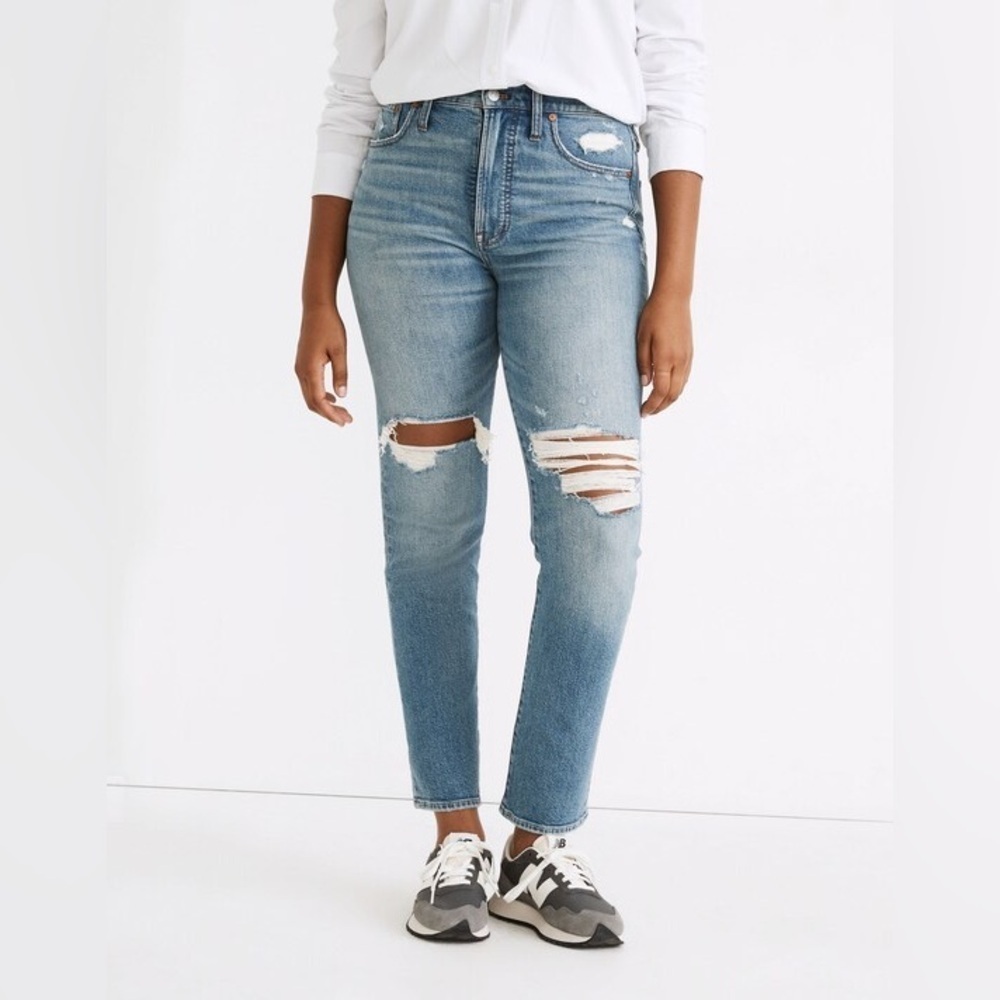 Madewell The Perfect Vintage Jean in Light Denman Wash & Distressed | Size 29 - Picture 3 of 16